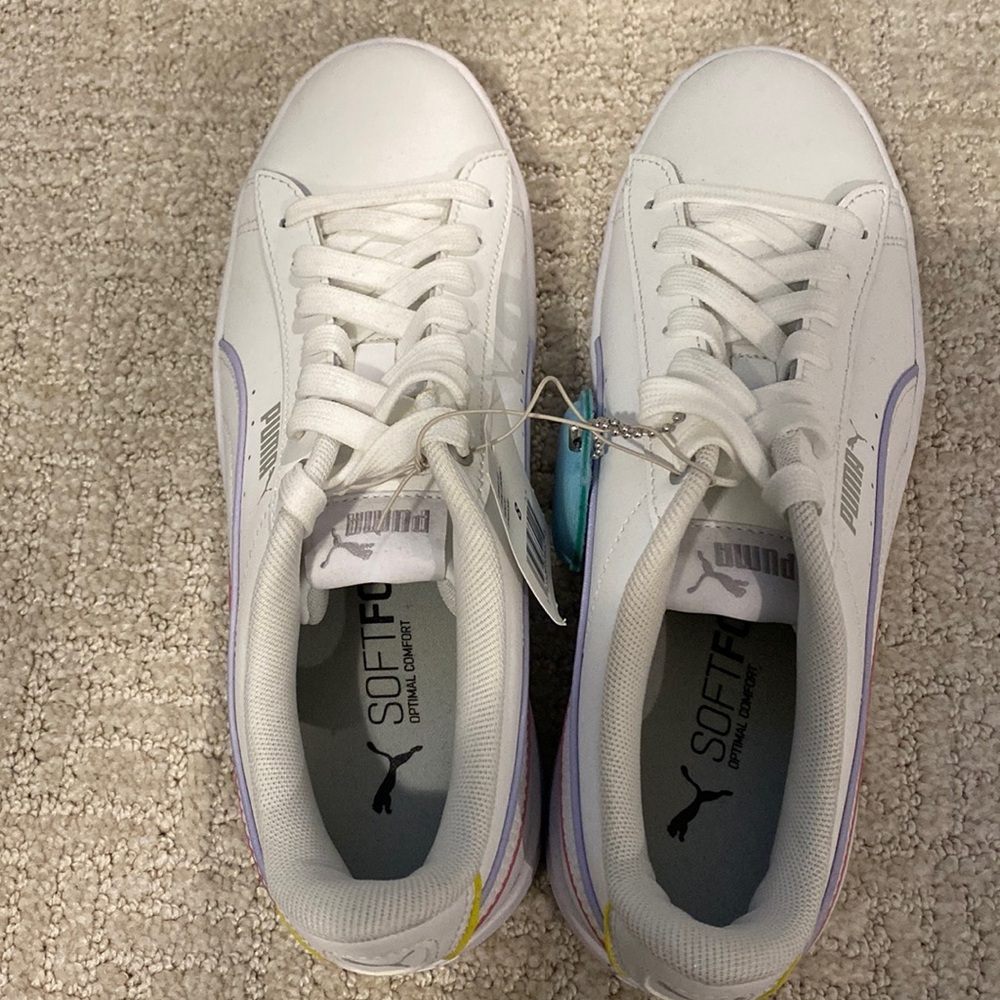 Puma Sneakers